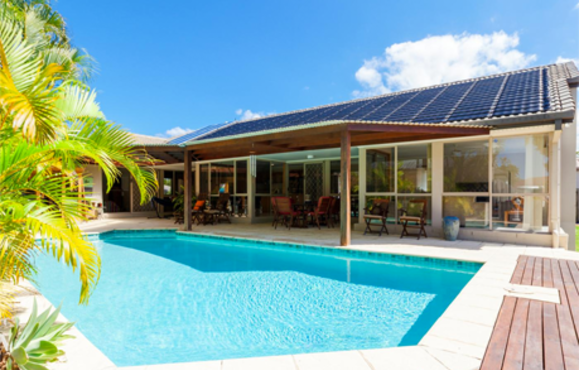 Anh Hào - Chuỗi biệt thự Hà Nội lắp đặt hệ thống năng lượng mặt trời